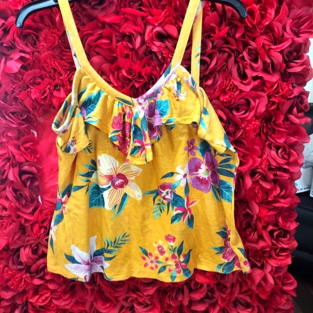 Old Navy Women's Size Medium Floral Tank